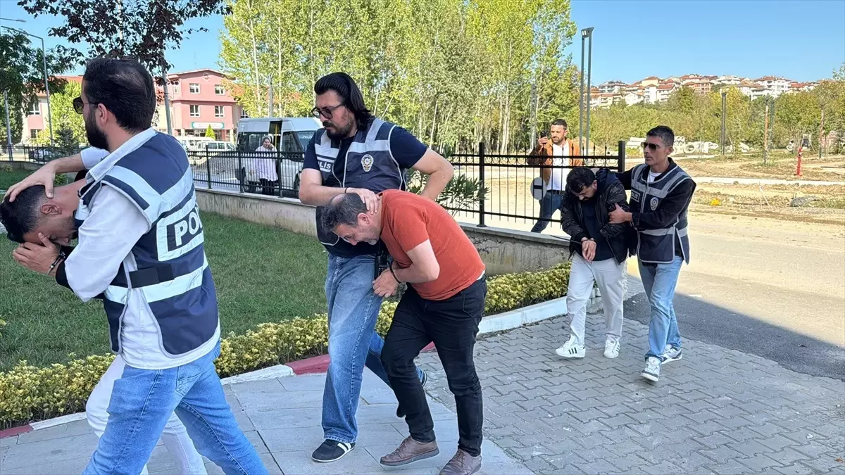 Bartın’da Dolandırıcılık Operasyonu: 5 Gözaltı