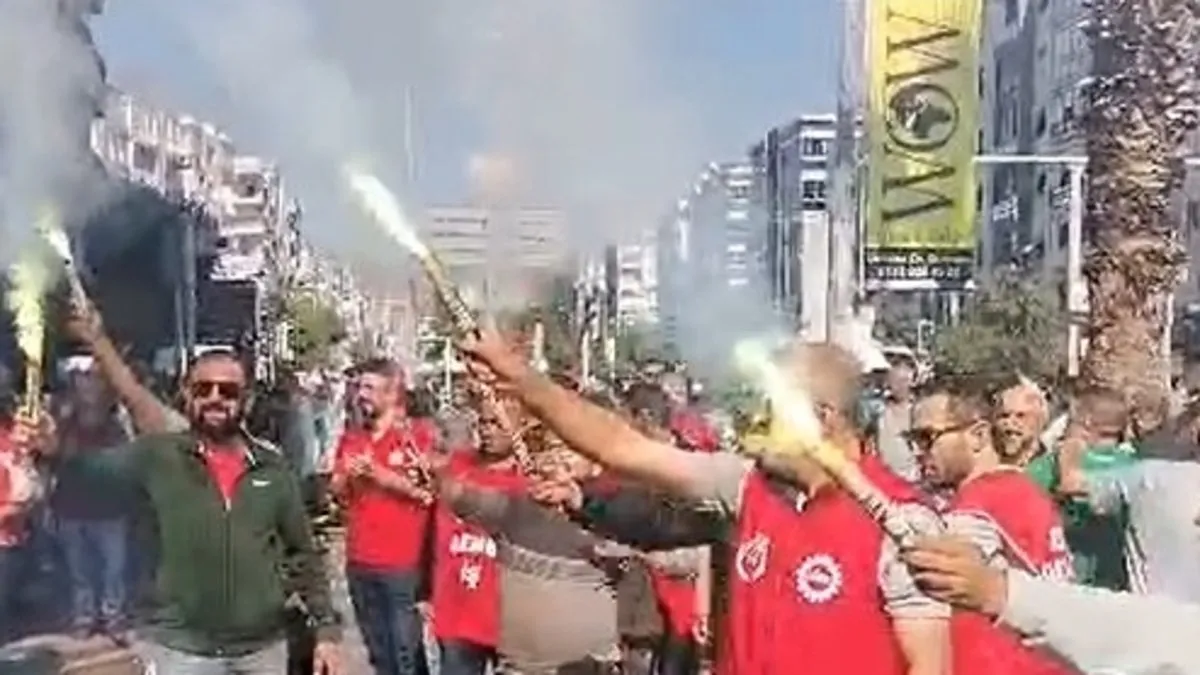 Karşıyaka’da grev ilanı asıldı