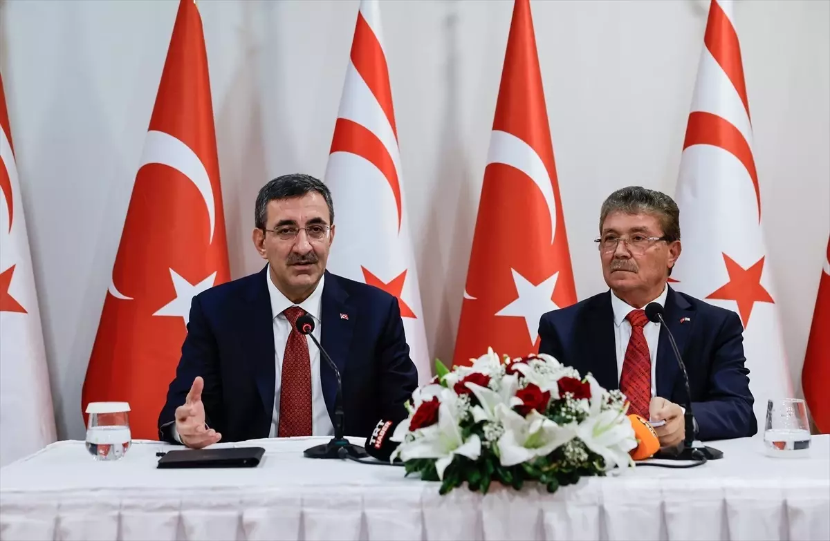 Cevdet Yılmaz KKTC’de İnşaat Alanını Ziyaret Etti