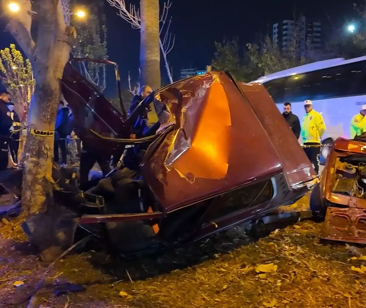 Adana’da Trafik Kazası: 1 Ölü, 2 Yaralı