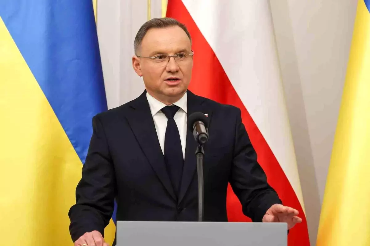 Duda, Ukrayna’nın Barış Görüşmelerinde Temsilini İstedi