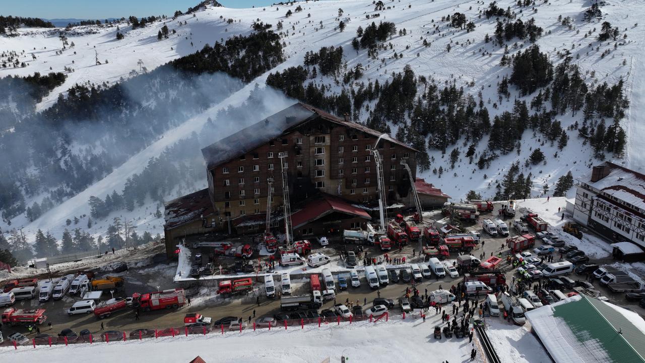 Kartalkaya’daki otel yangınına ilişkin 6 zanlı daha tutuklandı